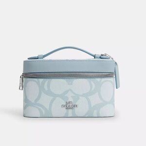 Coach Cosmetic Case Sketch Signature Canvas
